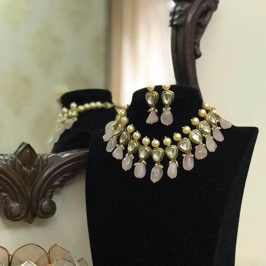 Big Kundan Moti Stone Necklace