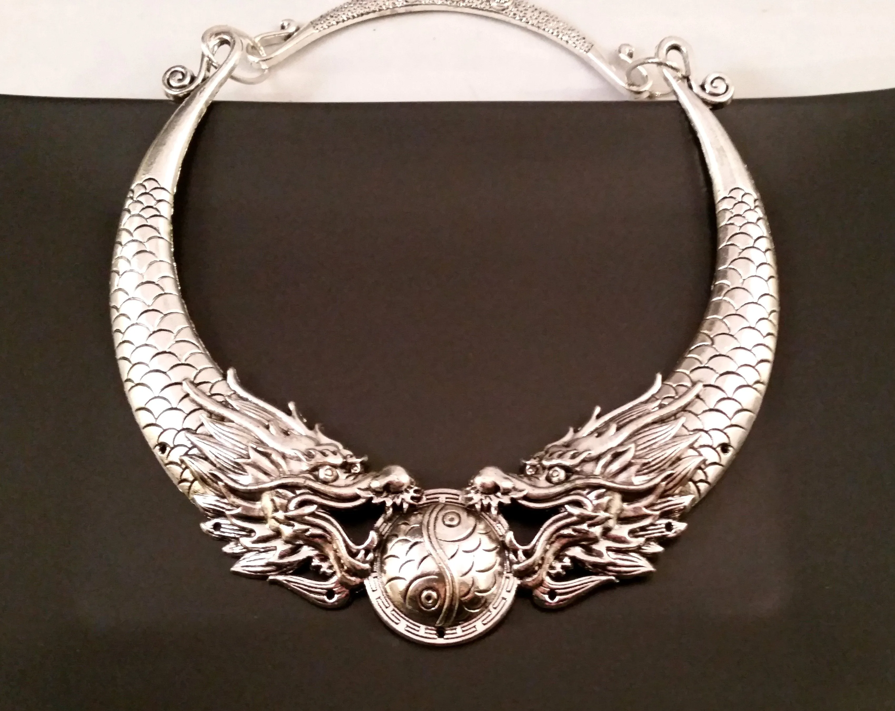 Dragon Choker Necklace Silver