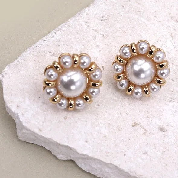 Flower Pearl Stud Earrings