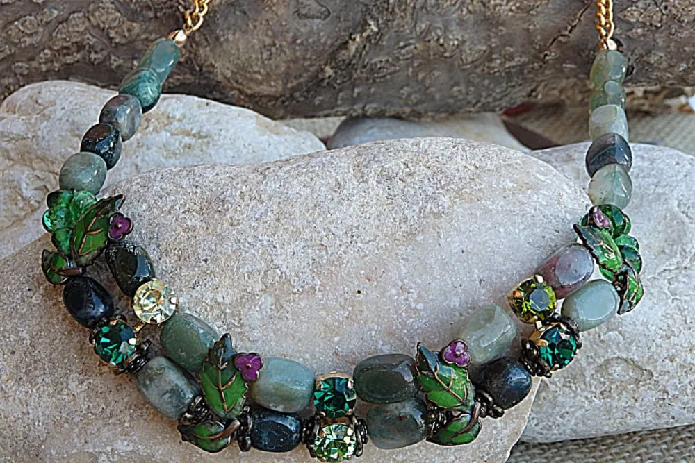 Green agate necklace