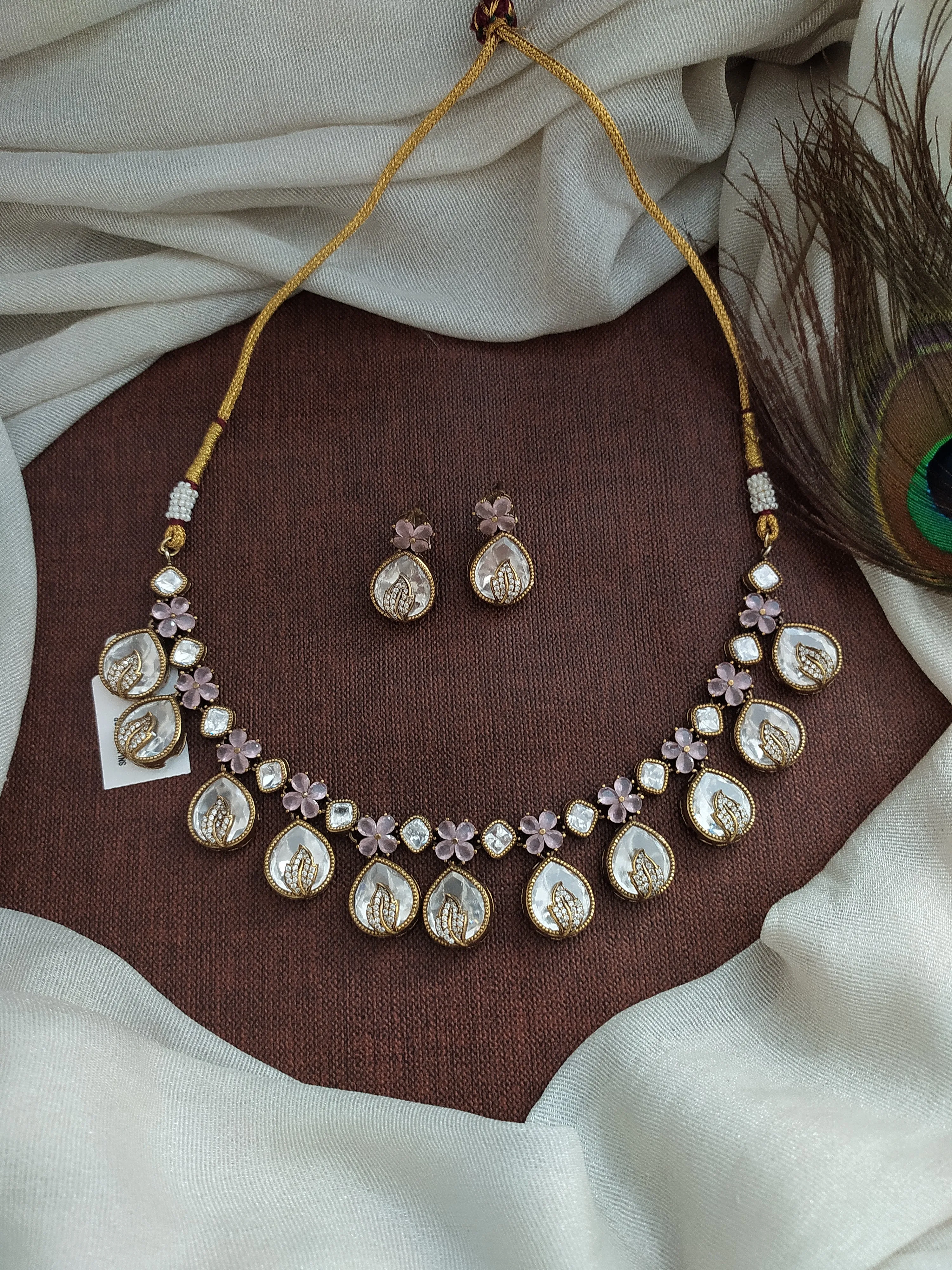 Kundan Necklace Set