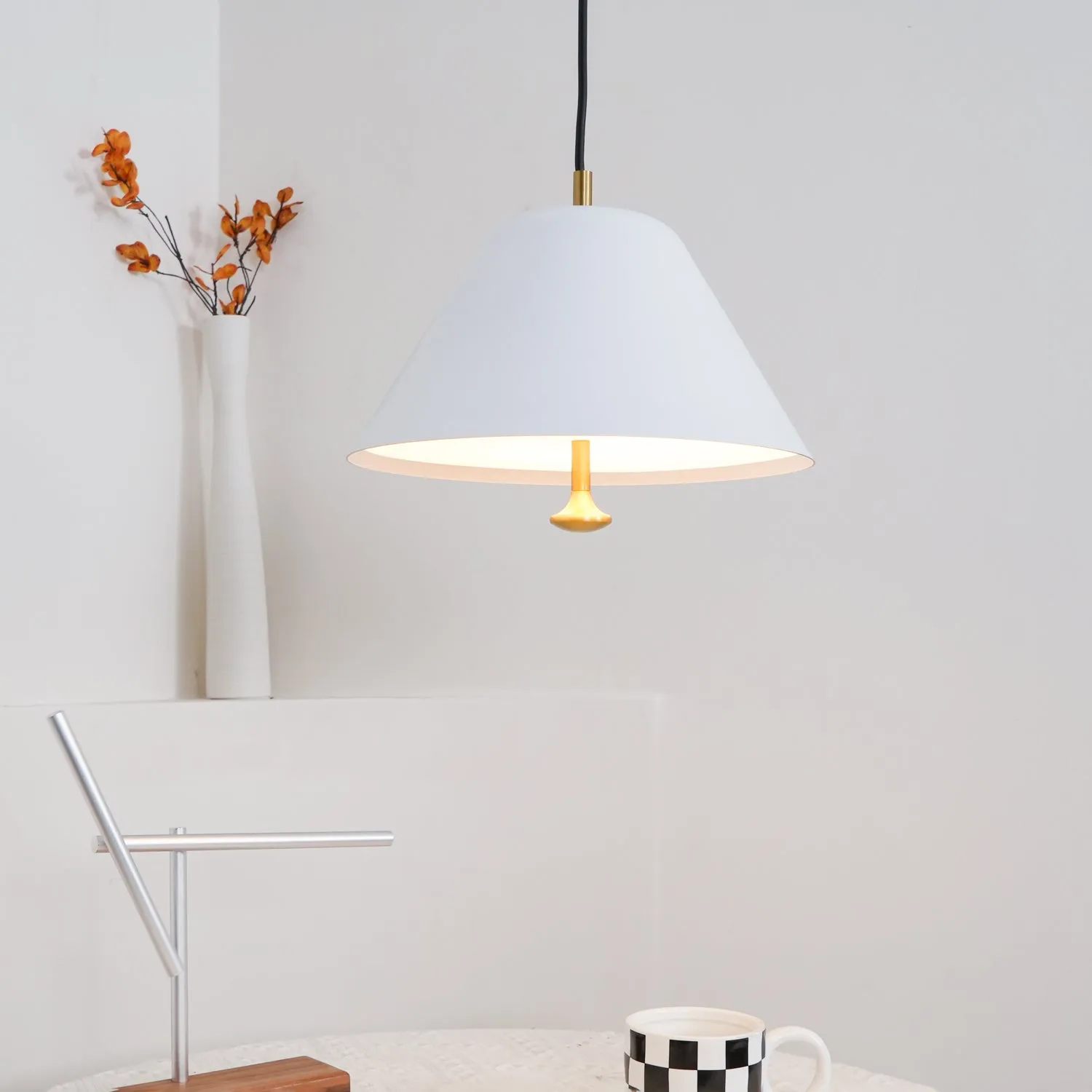 Minimalist Pendant Lamp