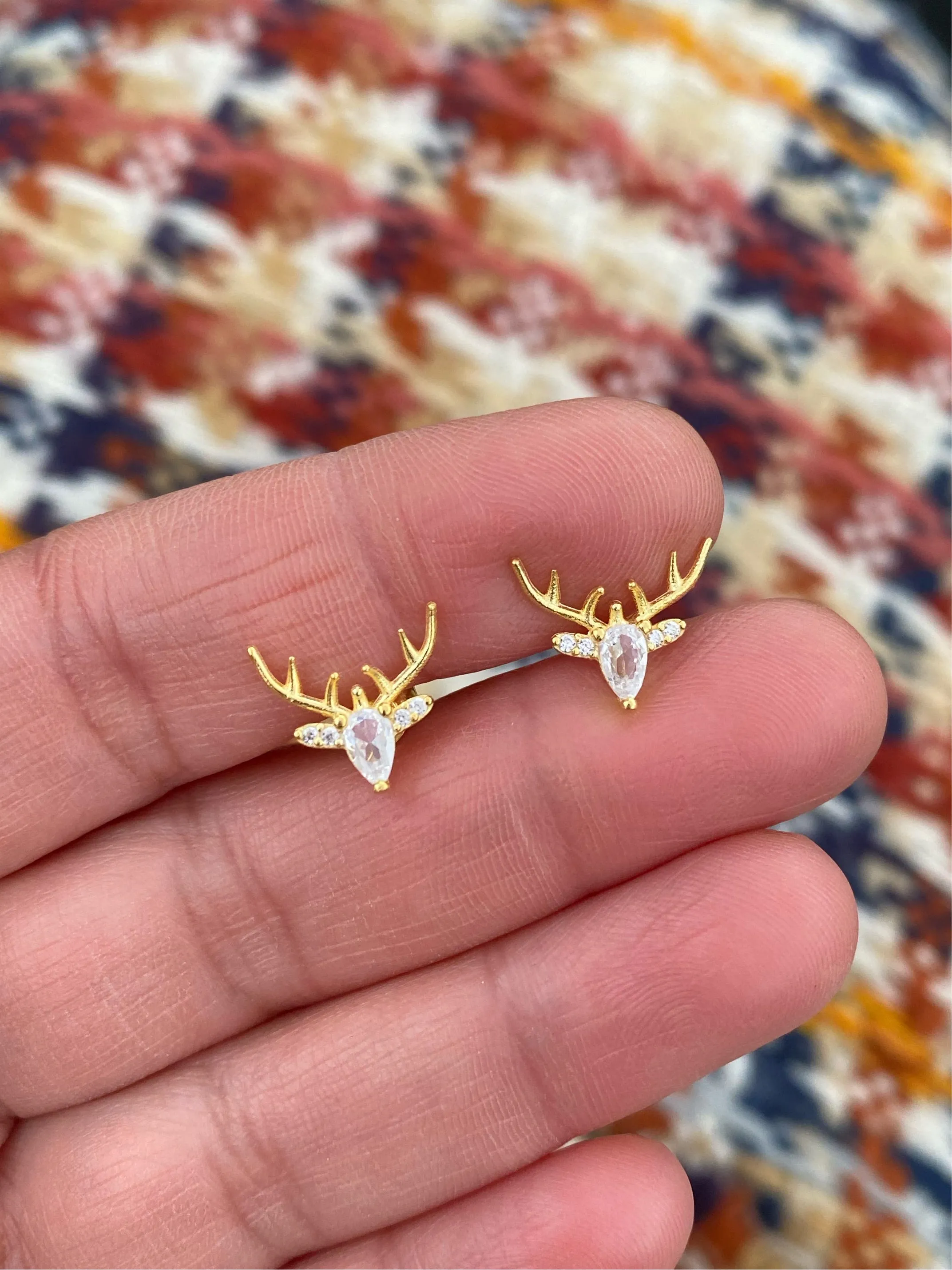 Oh Deer! - Earrings with clear zircon