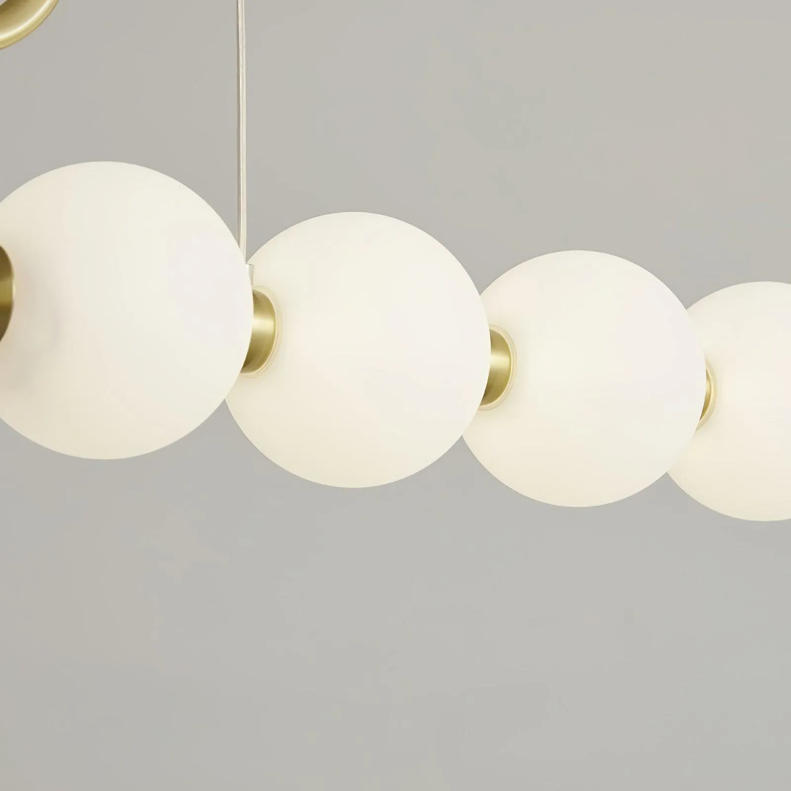 Pearl Chain Pendant Lamp