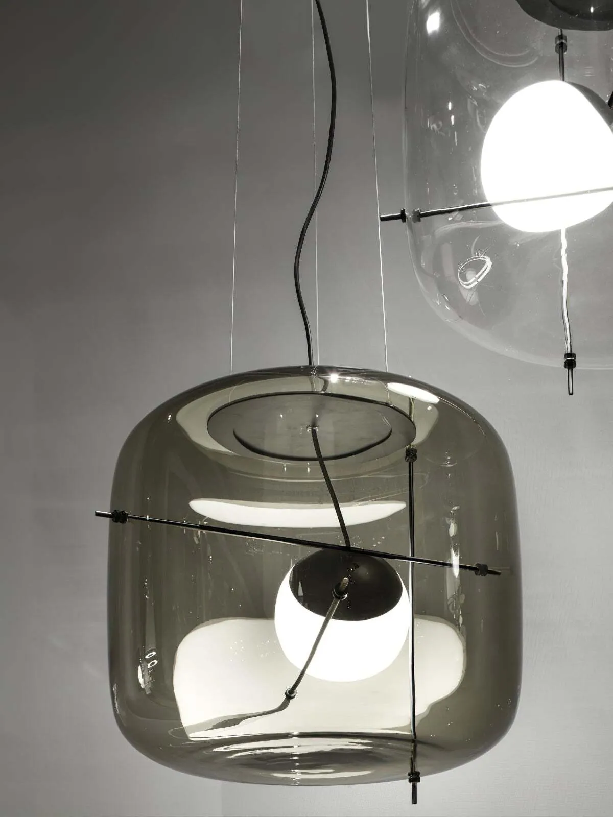 Plot Glass Pendant Light