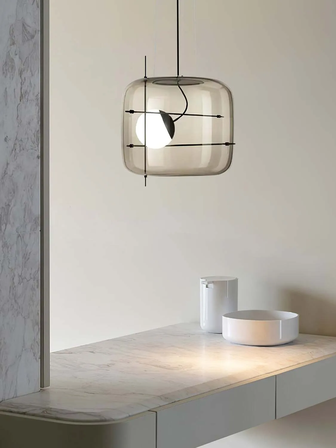 Plot Glass Pendant Light