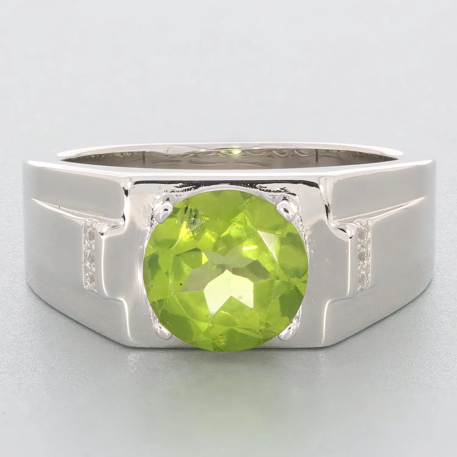 Round Green Peridot Sterling Silver Ring with Accent