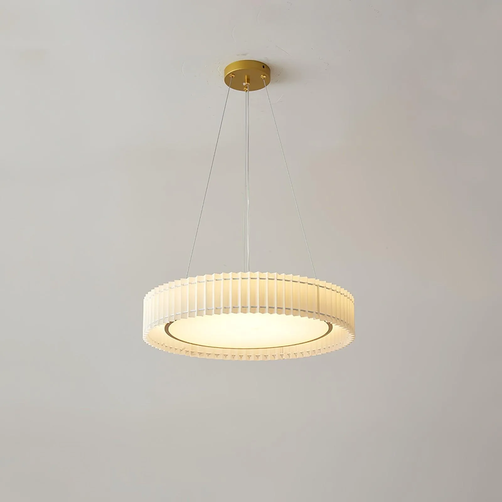 Round Pleated Pendant Lamp