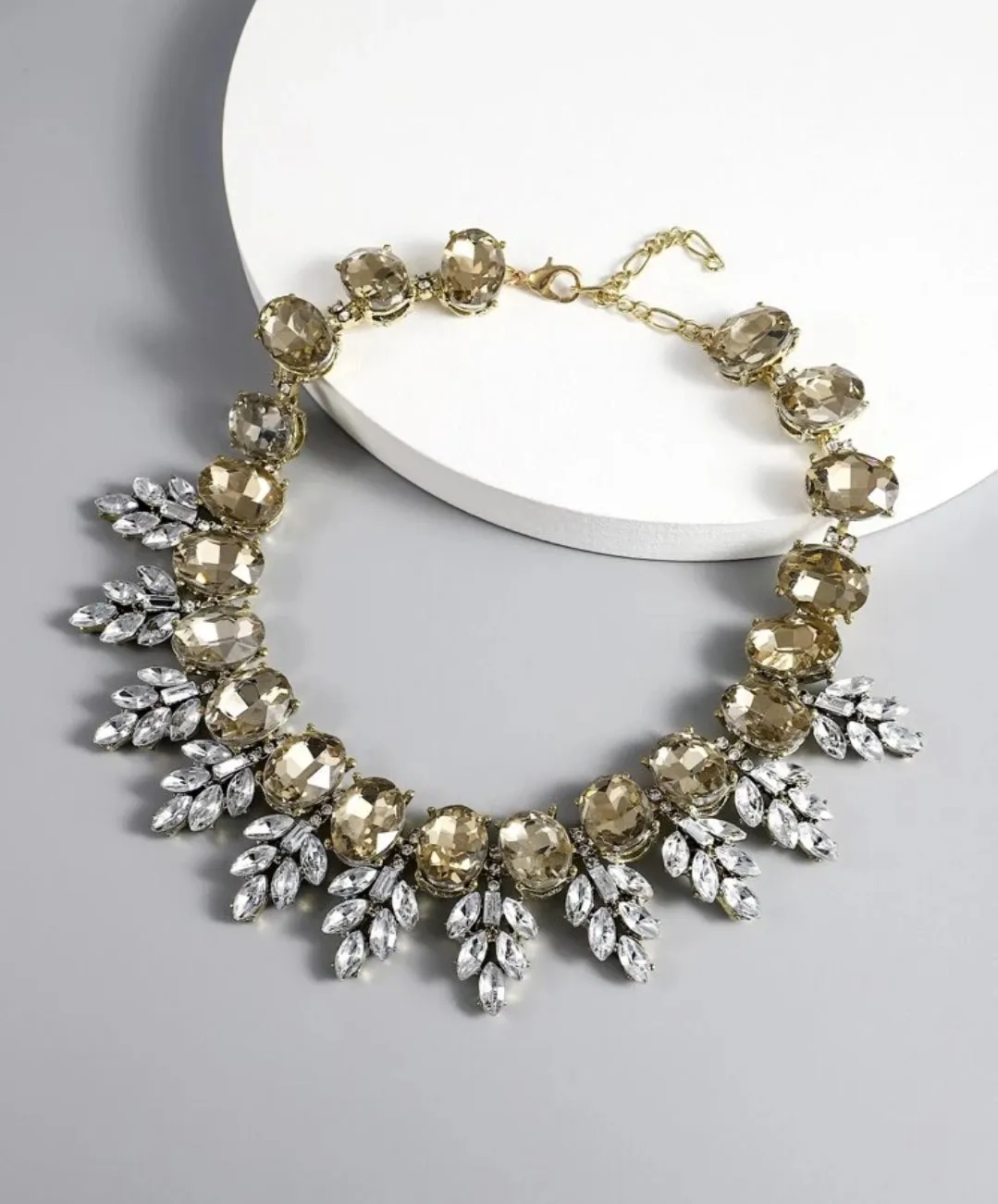 Statement Gemstone collar neckpiece.