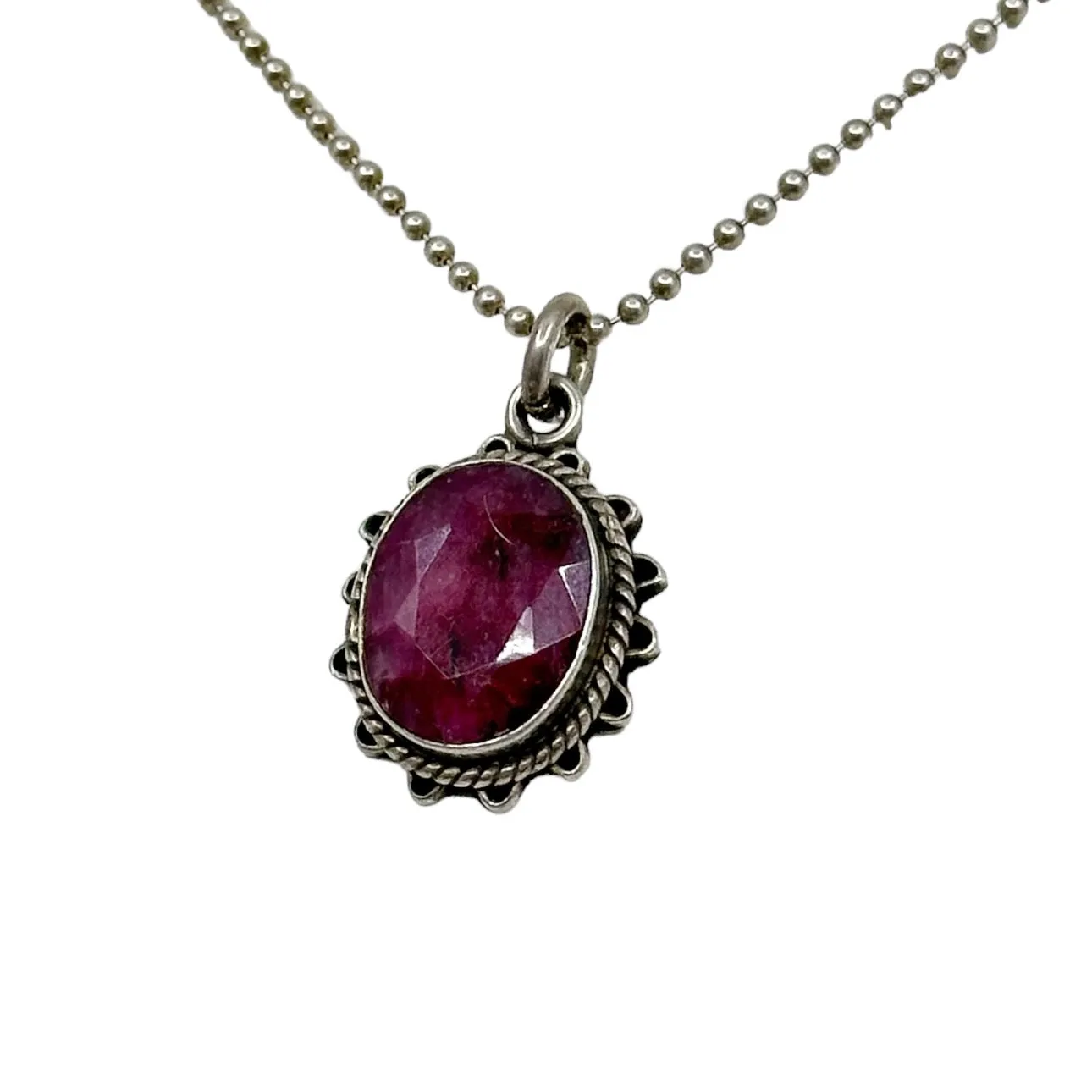 Sterling silver ruby pendant GM135