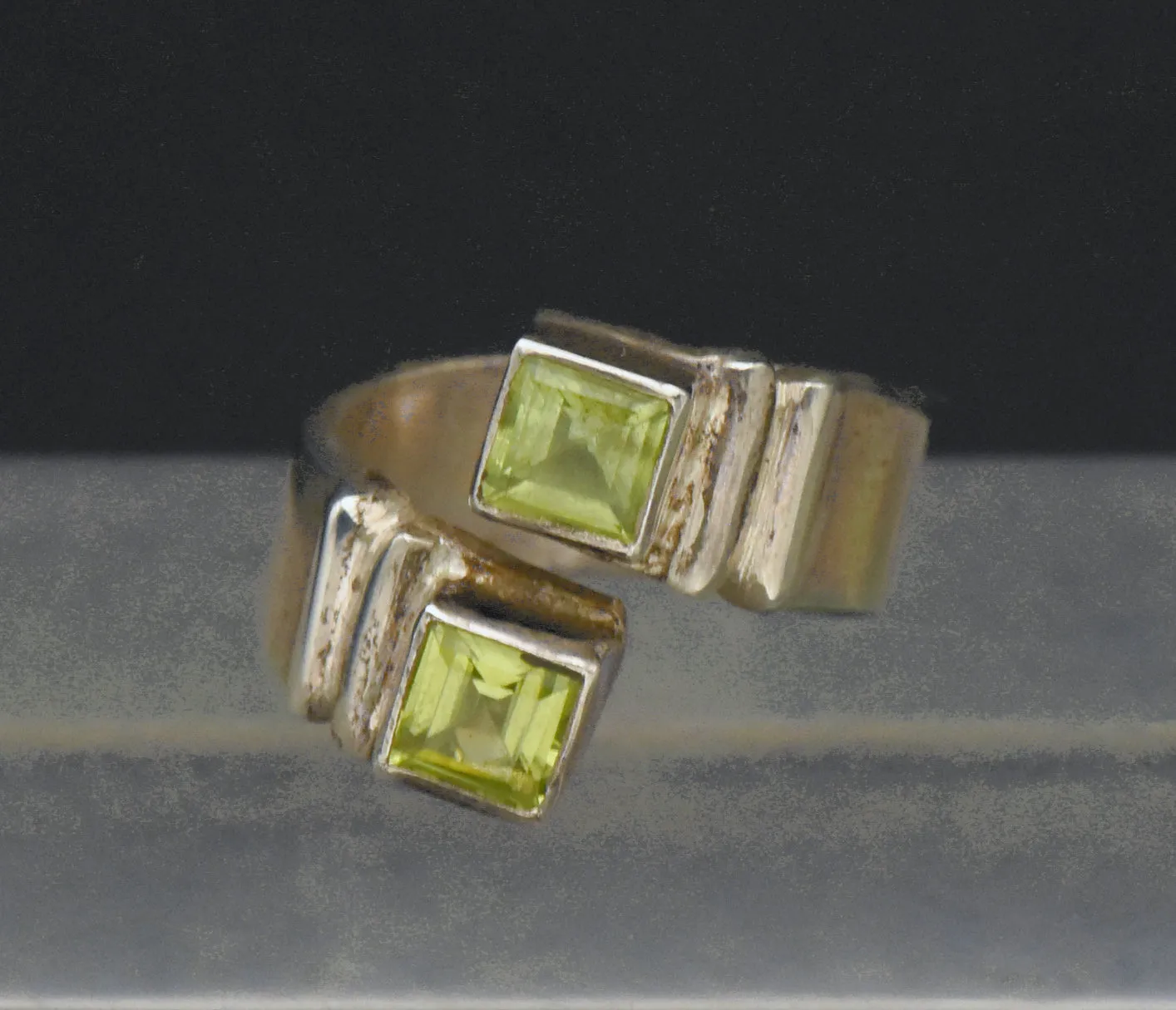 Vintage Handmade Peridot Sterling Silver Ring Bypass Ring - Size 3