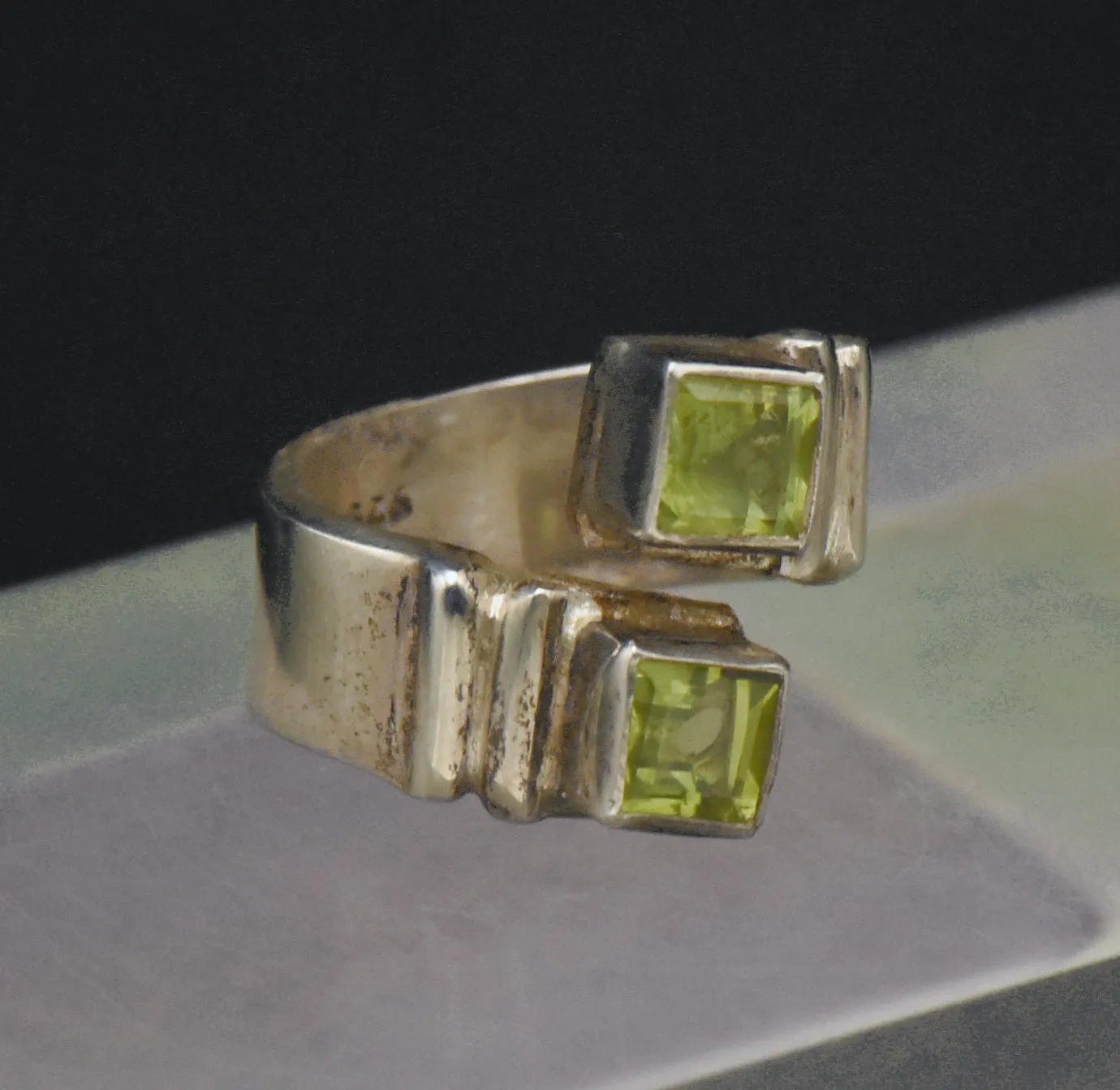 Vintage Handmade Peridot Sterling Silver Ring Bypass Ring - Size 3